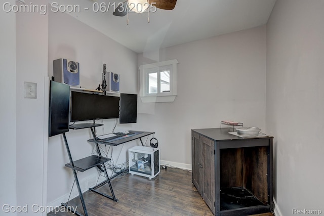 585 Roth Blvd, Clawson, MI 48017 - office space featuring ceiling fan and dark wood-style flooring