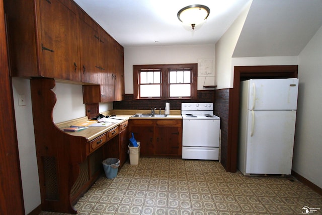 624 Waterloo Ave, Monroe, MI 48161 - kitchen featuring white appliances, a sink, light countertops, light flooring, and decorative backsplash