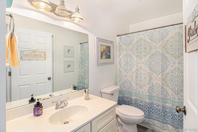 7374 Cross Creek Dr, Swartz Creek, MI 48473 - bathroom with vanity and toilet