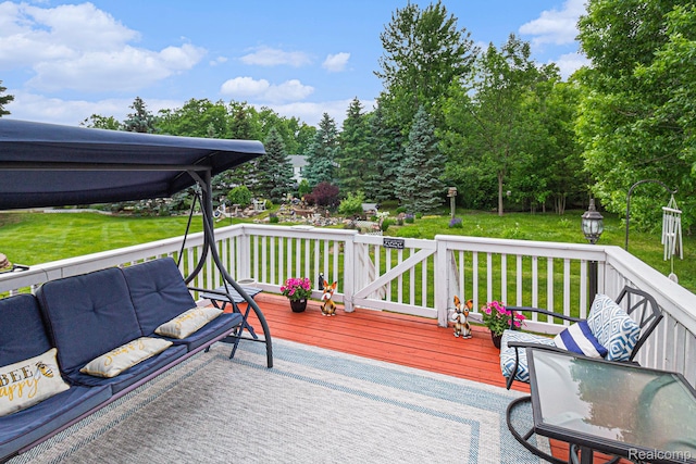 7374 Cross Creek Dr, Swartz Creek, MI 48473 - wooden terrace featuring a yard