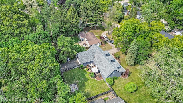 2400 Rolandale, West Bloomfield, MI 48324 - aerial view of property and surrounding area
