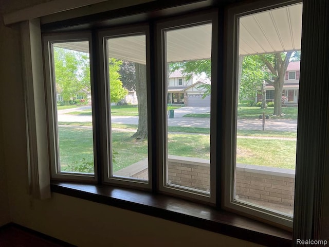 2763 Ranieri Dr, Troy, MI 48085 - detailed view
