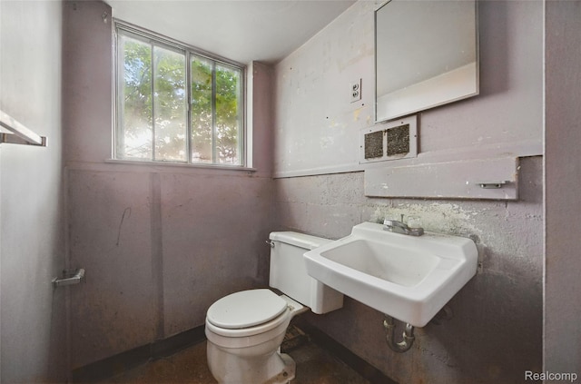 13332 Masonic Blvd, Warren, MI 48088 - half bathroom with toilet and a sink