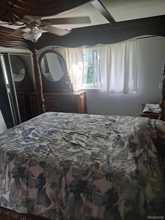 4510 Croissant St, Allen Park, MI 48125 - bedroom featuring ceiling fan