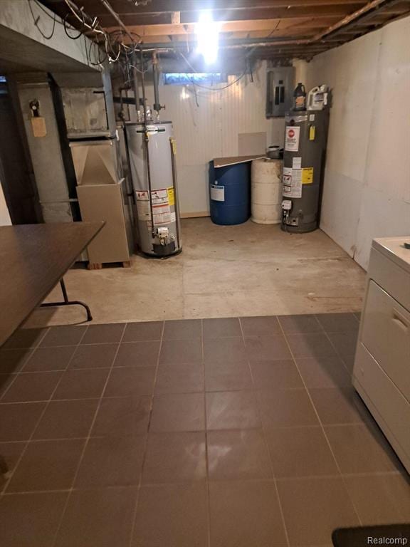 4510 Croissant St, Allen Park, MI 48125 - unfinished basement featuring gas water heater