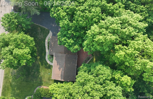 6624 Wellesley Ter, Clarkston, MI 48346 - aerial view of property and surrounding area