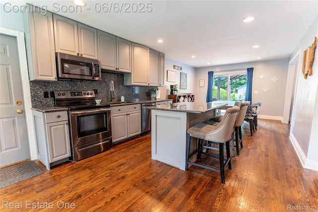 3928 Nearing Rd, Rochester Hills, MI 48309 - photo 6