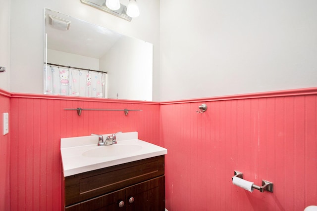 15765 Mason St, Union, MI 49130 - full bath with a wainscoted wall and vanity
