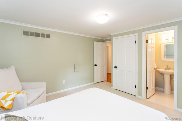 8019 Concord Rd, Huntington Woods, MI 48070 - bedroom with crown molding, carpet, and ensuite bathroom