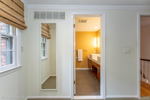 8019 Concord Rd, Huntington Woods, MI 48070 - hallway featuring healthy amount of natural light