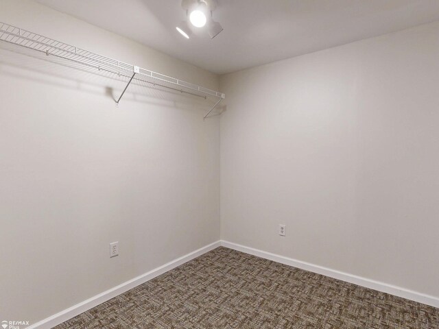 2047 Hickory Dr, Lapeer, MI 48446 - photo 29