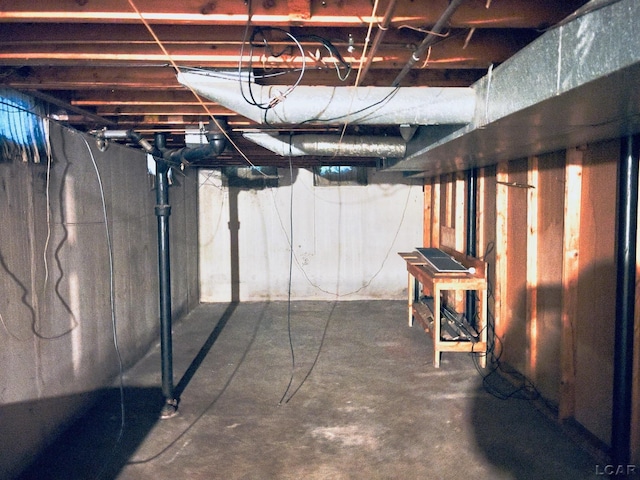 315 S Hanlon St, Westland, MI 48186 - view of unfinished below grade area