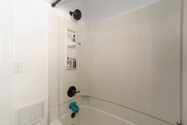 46860 Shelby Rd, Michigan, MI 48317 - full bathroom with shower / tub combination