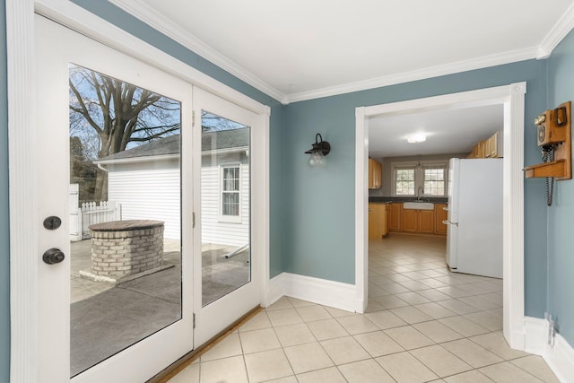 46860 Shelby Rd, Michigan, MI 48317 - unfurnished room with a sink, baseboards, light tile patterned floors, and crown molding