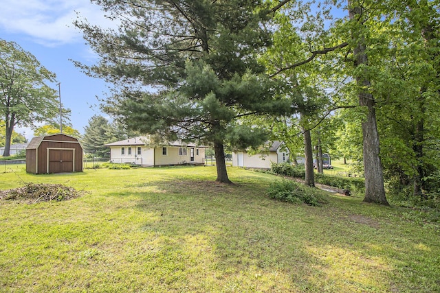 130 Woodway Ave, Battle Creek, MI 49014 - view of yard