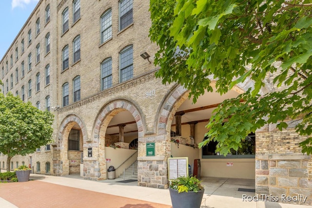 940 Monroe Ave NW Unit 541, Grand Rapids, MI 49503