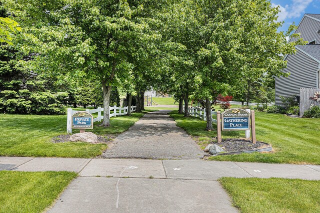 6533 Cannon Farms Dr NE, Rockford, MI 49341 - view of community