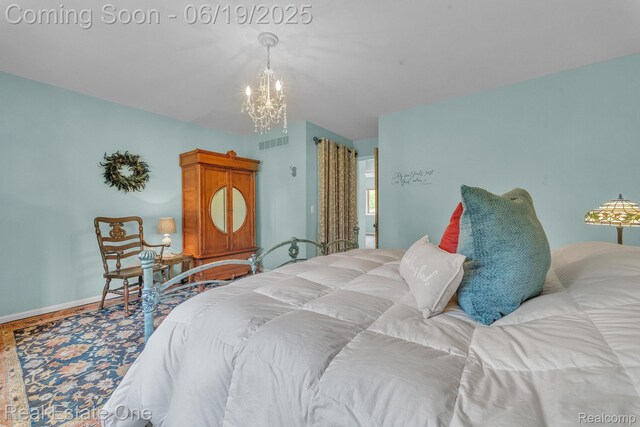 15719 Greenview, Fraser, MI 48026 - bedroom featuring a chandelier and baseboards