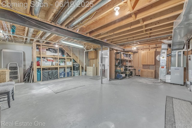 15719 Greenview, Fraser, MI 48026 - unfinished below grade area featuring stairway