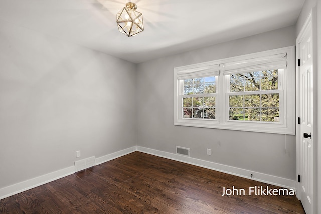 1364 Worcester Dr NE, Grand Rapids, MI 49505