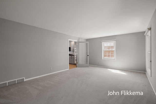1364 Worcester Dr NE, Grand Rapids, MI 49505