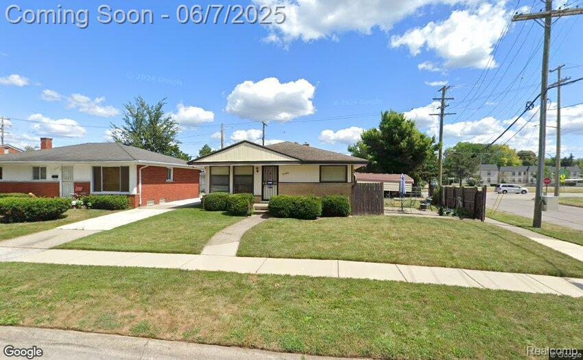 19900 Woodbine St, Detroit, MI 48219 - photo 1