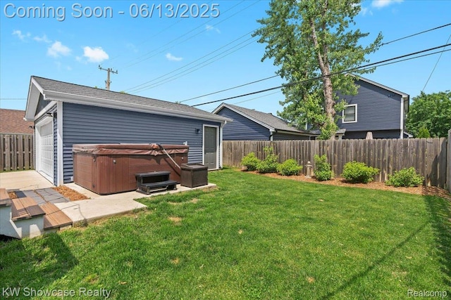 3278 Tyler Ave, Berkley, MI 48072 - fenced backyard featuring a hot tub and a garage