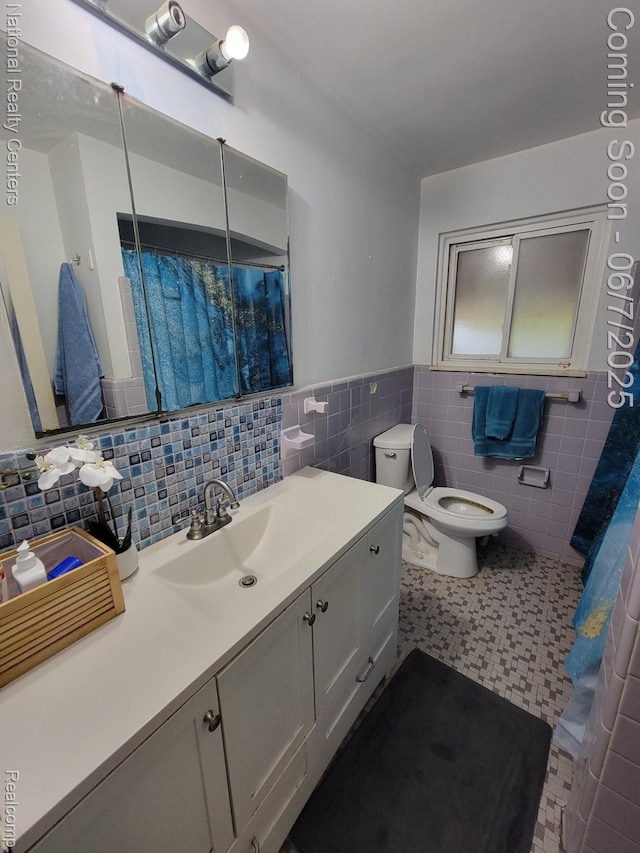 8567 Francine St, Warren, MI 48093 - photo 11