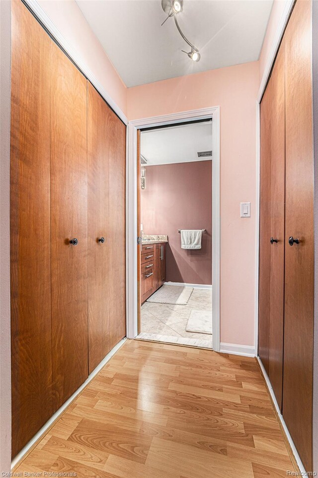 42160 Woodward Ave Unit 79, Bloomfield Hills, MI 48304 - photo 18