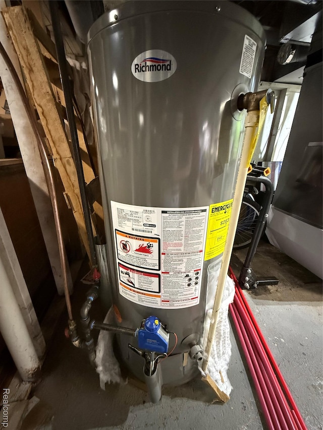 3454 Pine St, Hale, MI 48739 - utilities featuring water heater