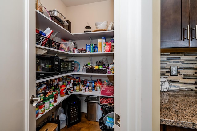 1640 Prairie Dr, Saint Joseph, MI 49085 - view of pantry