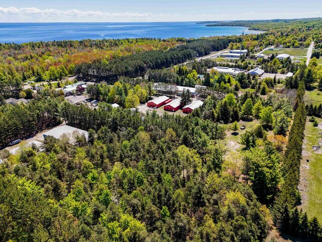1001 N Mill St, Northport, MI 49670