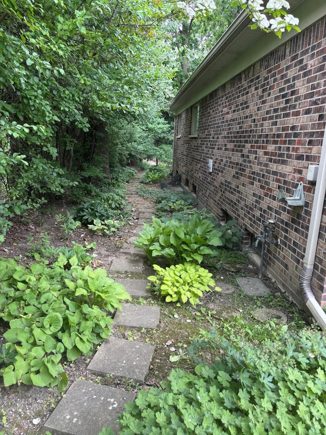 3481 Witherbee Dr, Troy, MI 48084 - view of yard
