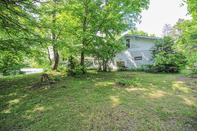 303 Spring St, Constantine, MI 49042 - photo 23