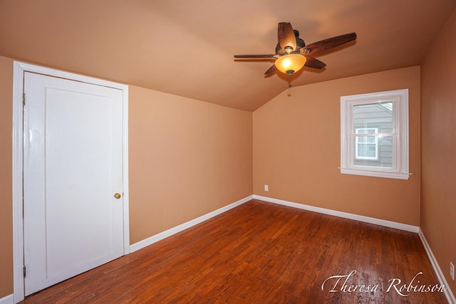 844 Dorroll St NE, Grand Rapids, MI 49505 - additional living space featuring a ceiling fan, baseboards, wood finished floors, and vaulted ceiling