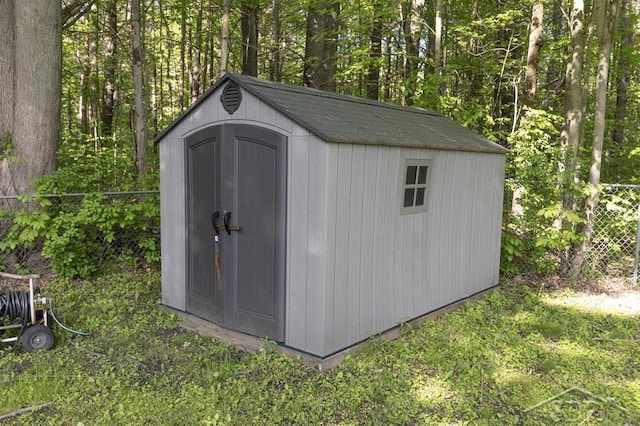 2832 N W River Rd, Sanford, MI 48657 - view of shed