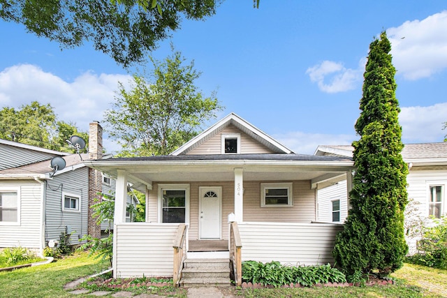 904 Riverview Ave, Lansing, MI 48915 - view of front facade with a porch