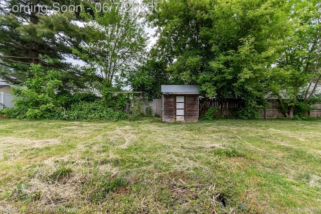 3500 Hogarth Ave, Flint, MI 48532 - view of yard