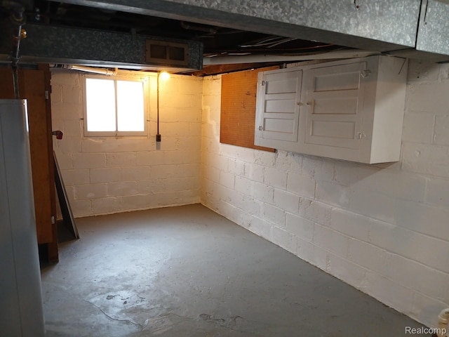 113 Bondie St, Wyandotte, MI 48192 - below grade area with concrete block wall