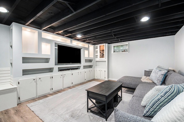 2016 Engleside Dr SE, Grand Rapids, MI 49546 - living area with light wood-type flooring