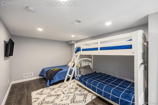 825 Mcintosh Ct, Oakland, MI 48363 - bedroom with wood finished floors and recessed lighting