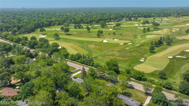 6695 Lahser Rd, Bloomfield Hills, MI 48301 - aerial overview of property's location with a golf course