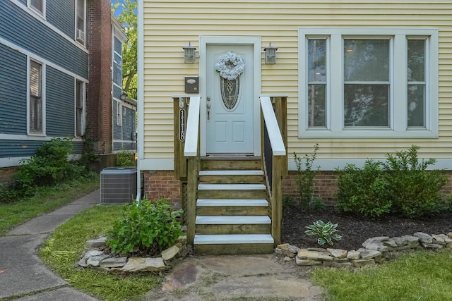 1118 Main St, Saint Joseph, MI 49085 - property entrance featuring central AC