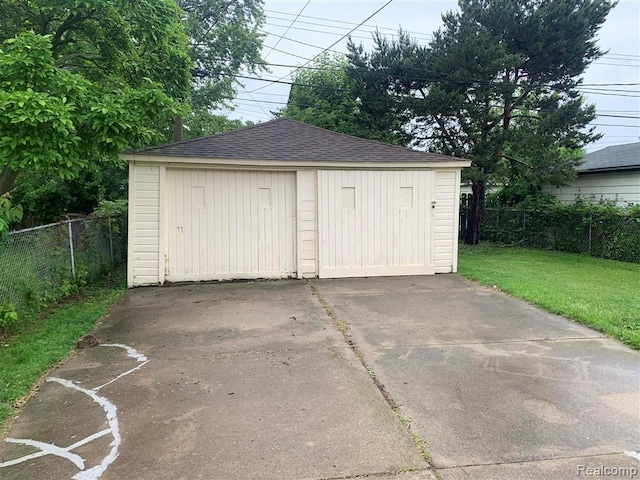 21731 Nevada Ave, Eastpointe, MI 48021 - view of detached garage