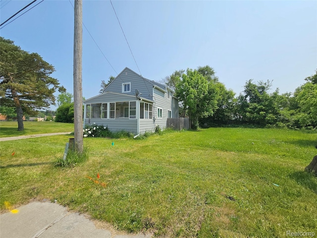 1073 W Bristol Rd, Grand Blanc, MI 48507 - view of home's exterior