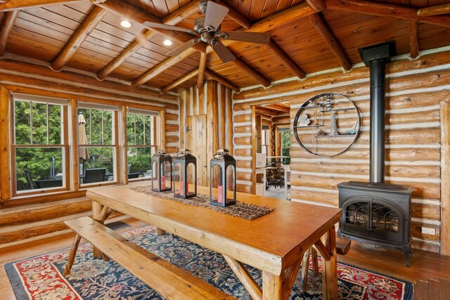 6952 Carter Rd, Beulah, MI 49617