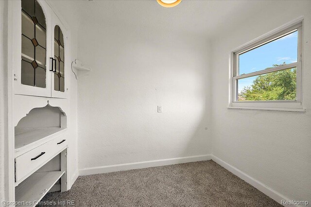 17155 Wisconsin St, Detroit, MI 48221 - empty room with baseboards and carpet