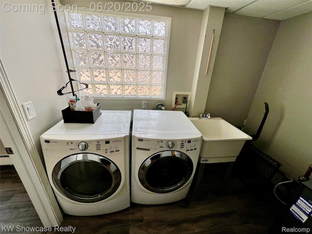 1869 Union Lake Rd, Commerce Twp, MI 48382 - laundry area with independent washer and dryer and wood finished floors