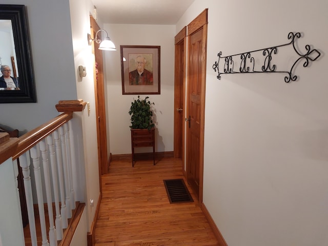 70170 Ironwood Dr, Niles, MI 49120 - hallway featuring light wood finished floors and baseboards