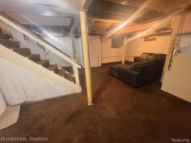 20951 Nummer St, Warren, MI 48089 - unfinished below grade area with stairs